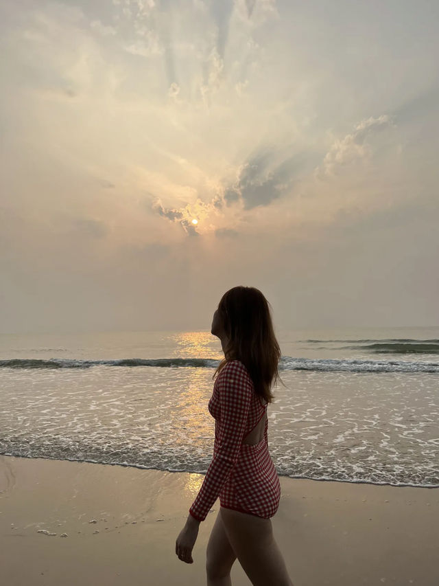 Tolani Kui Buri 🌊 ที่พักติดทะเลสุดสงบ ☁️🌴☀️