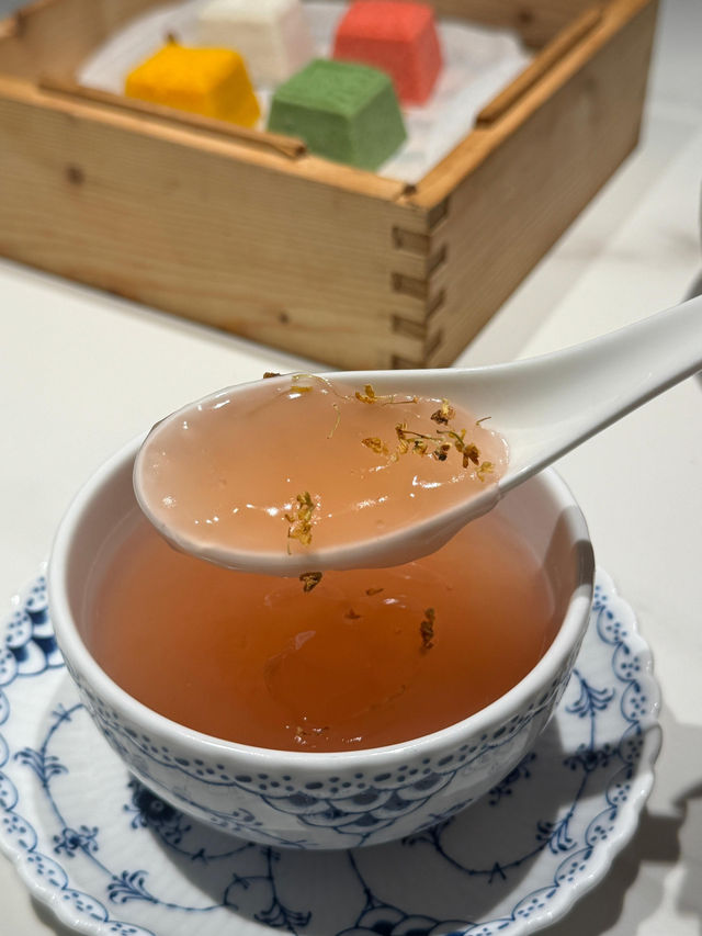 《香港店菜色有驚喜》