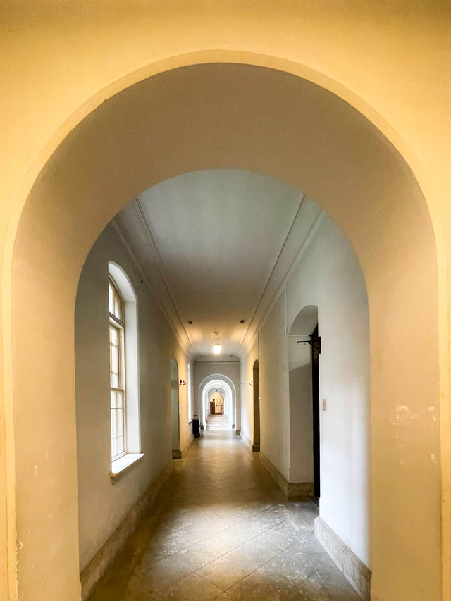 京都観光🥰素晴らしい歴史的建造物建物🏛️ 京都府庁 旧本館✨