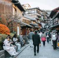 วัดคิโยมิสึเดระ (Kiyomizu-dera Temple)