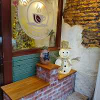 Discover hidden Gem Cafe at Melaka