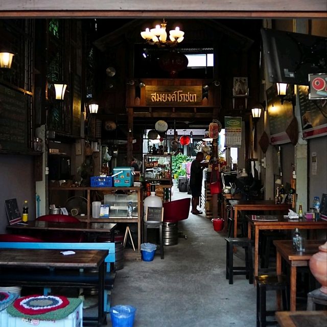 泰國清邁_สมยงค์โภชนา_寶藏般美味泰北麵店
