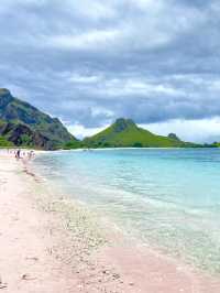 Pink Beach: Nature’s Cotton Candy Coastline