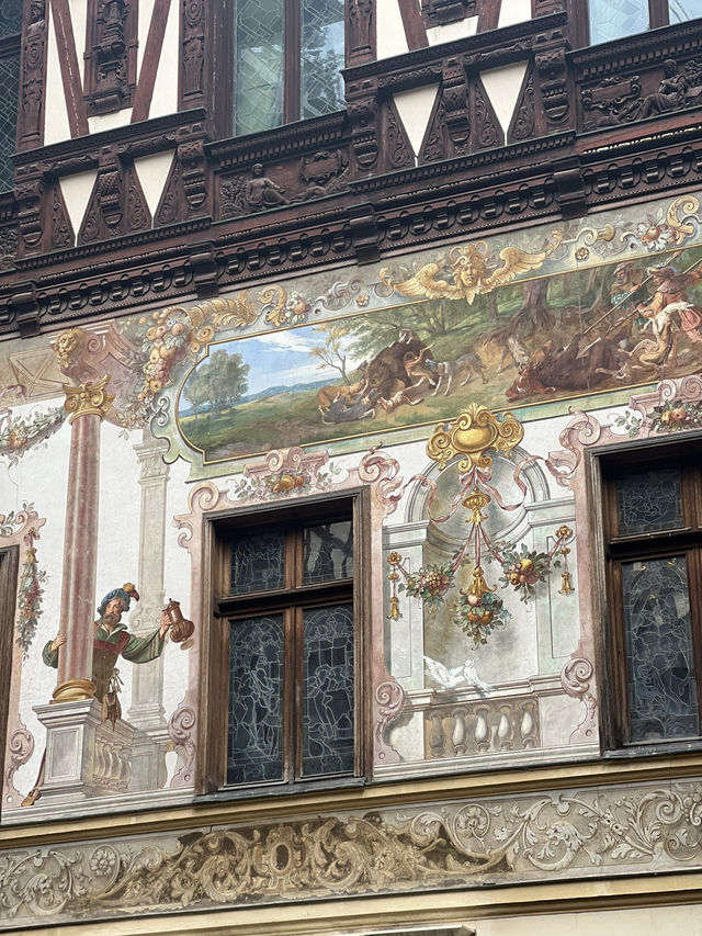 Peleș Castle: Timeless Elegance