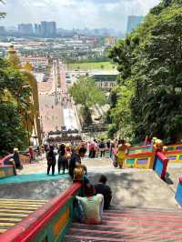 Batu Caves, an instagrammable cave