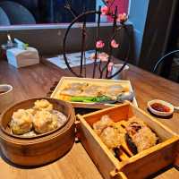 鸿星1号点心茶楼