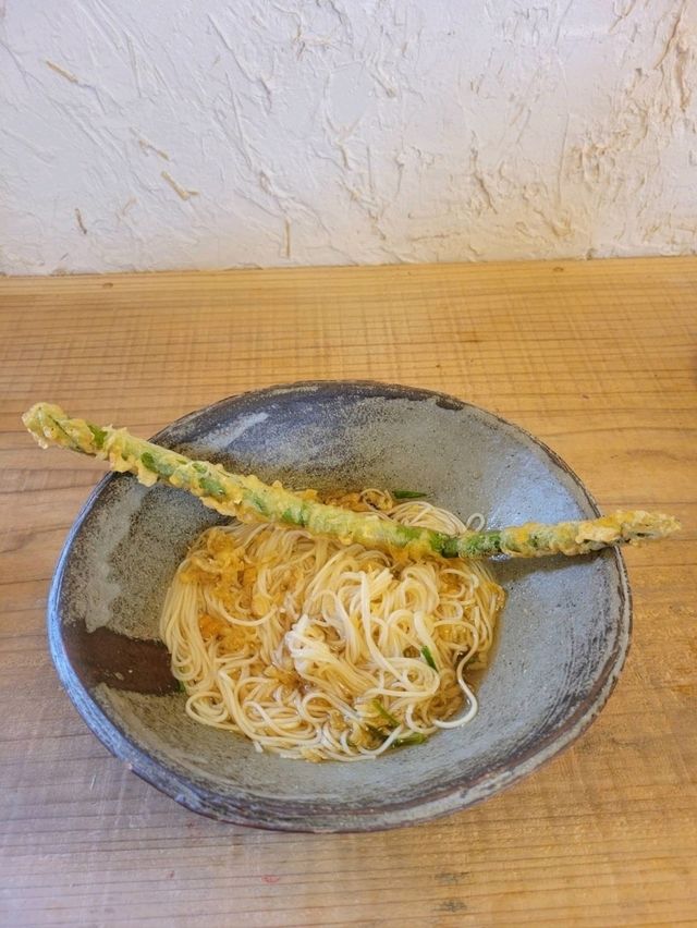 【400年受け継がれる本物の手延べそうめん】