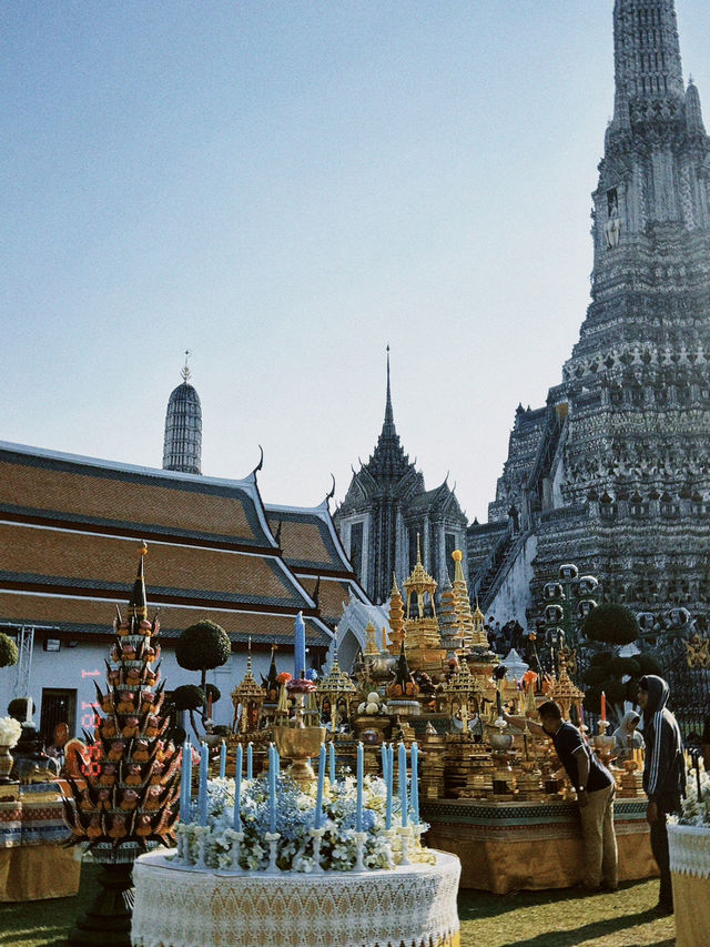 บรรยายการยามเย็นวัดอรุณฯ ( Wat Arun )