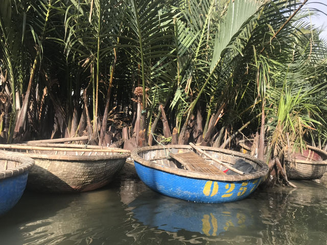 ล่องเรือกระด้ง ฮอนอัน เวียดนาม