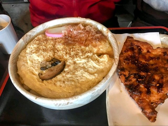 羊蹄山腳下的美味烏冬&天婦羅：名水うどん 野々傘