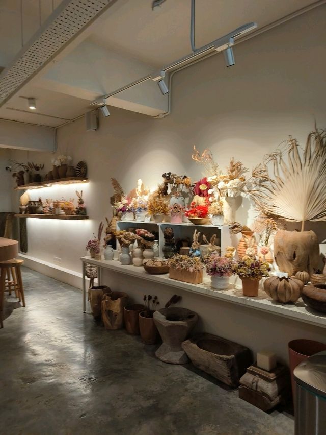 The Perfect Spot for a Peaceful Café Date with Yourself