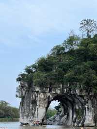 เขางวงช้าง (elephant trunk hill) 象鼻山 📍Guilin 