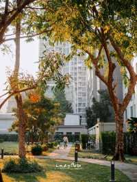 พักผ่อนหย่อนใจที่ Floral Court Hotel & Residence 