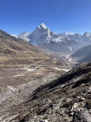 A Two-Week Guide to Hiking in Sagarmatha National Park 🏔️🚶‍♂️