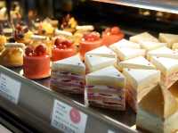 Sweet Escape in Shinagawa: Lily Cakes 🍰🍓