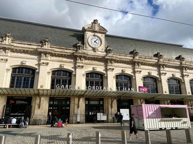Bordeaux city of wine