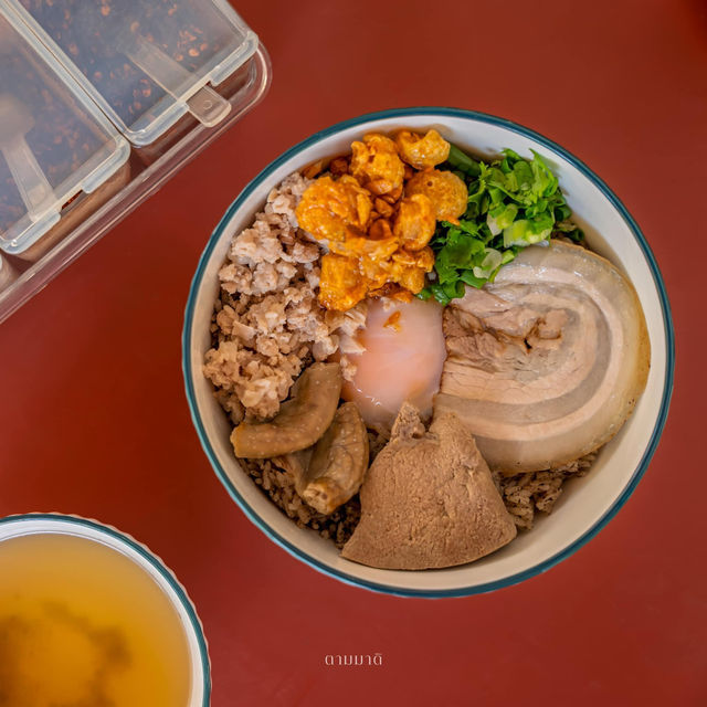 เตี๋ยวเต็มโต๊ะ ภูเก็ต - ก๋วยเตี๋ยวน้ำตก ต้มยำ ✨