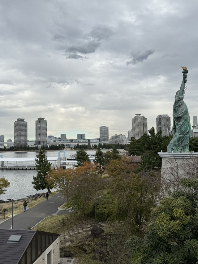 台場自由女神像：東京灣畔的小巴黎🗽✨