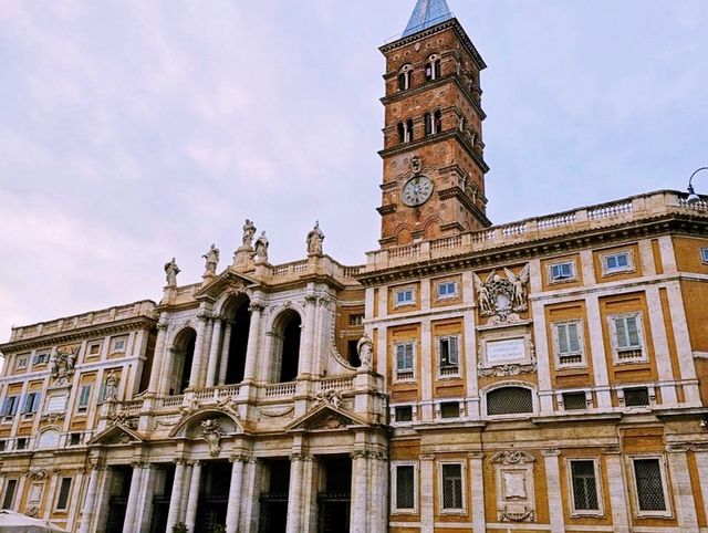 Beautiful Church in Rome 