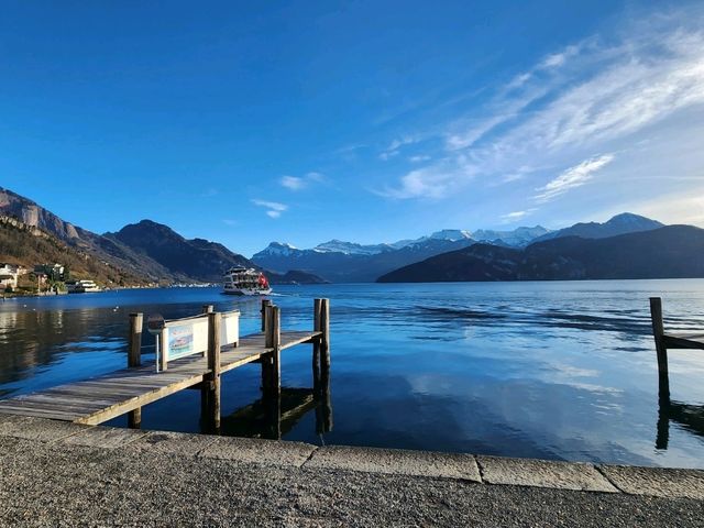 スイスのヴェギッスから楽しむ絶景のケーブルカーとルツェルン湖クルーズ