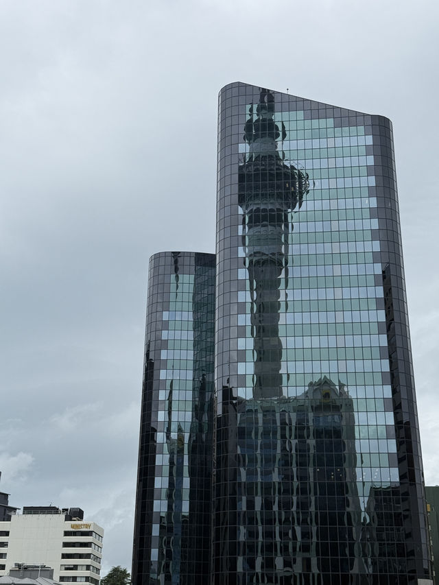 Fall In Love With Downtown Auckland, An Architectural Wonderland 🏢🏙️🌃