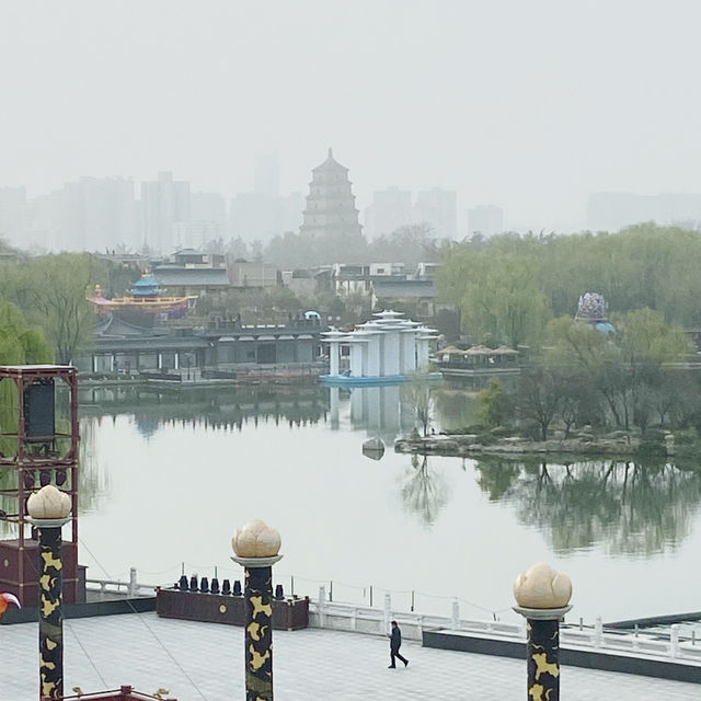 白天玩轉大唐芙蓉園，體驗盛唐文化與皇家園林！