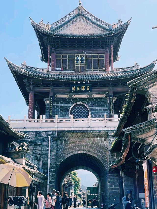 中國雲南大理著名景點巍山古城旅行攻略，適合打卡拍照📸