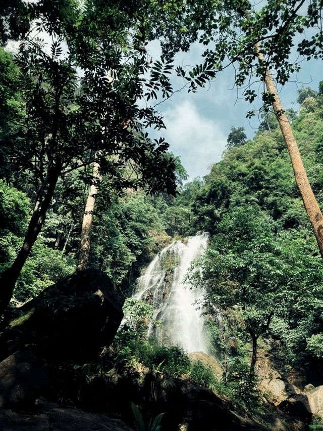 น้ำตกของพ่อ น้ำตก ร.๙