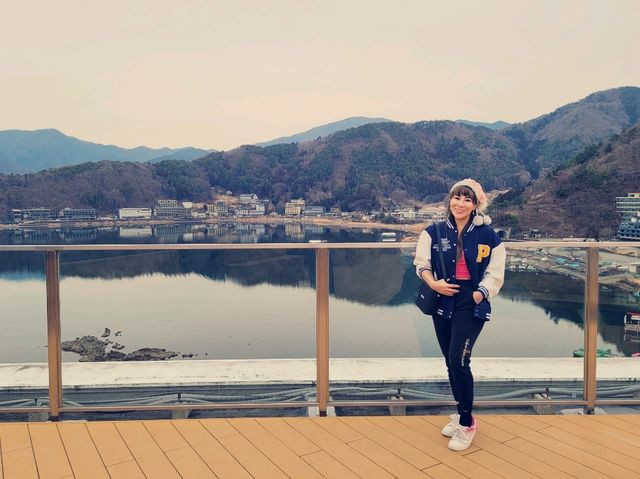 Reflections of Tranquility: A Peaceful Stay by Lake Kawaguchi