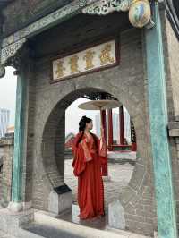 A Journey Through Time: Immersive Warring States Robe Experience at Congtai Park