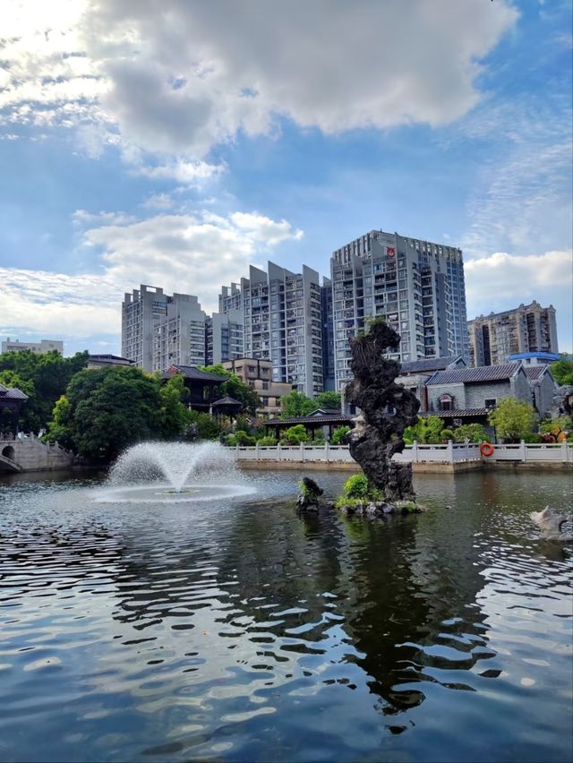 Foshan Liang Garden-The Scholar’s Retreat of Lingnan