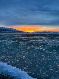 Awakening in Hemu: A Picture-Perfect Winter Sunrise