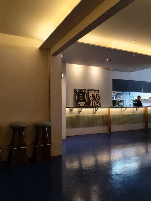 🇸🇬A little Quirky but Loud Personality⭐The Cafe is