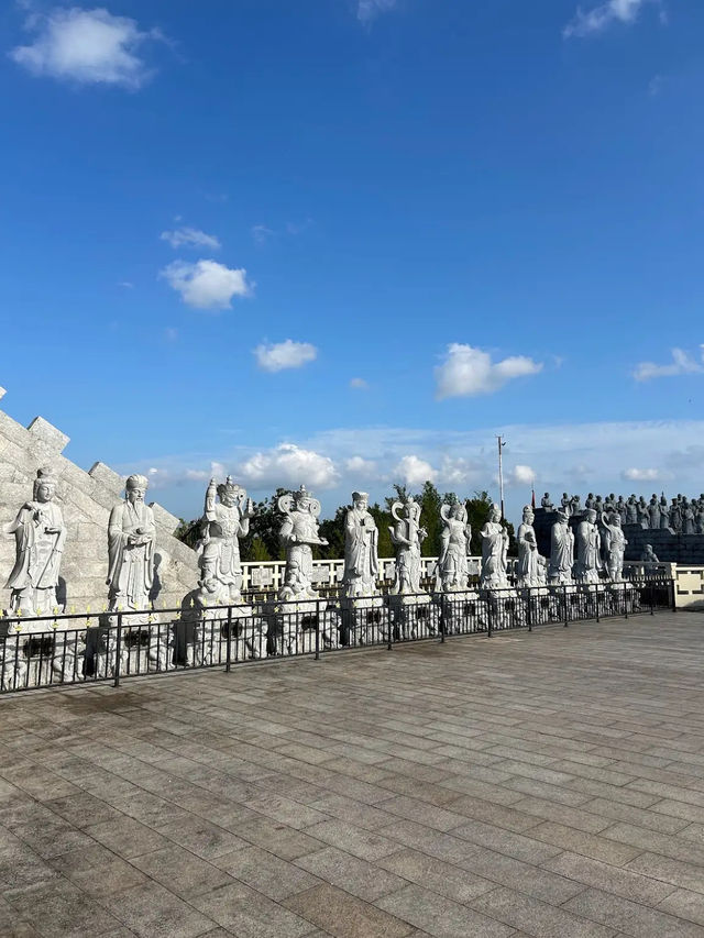 Lohan Temple Bintan