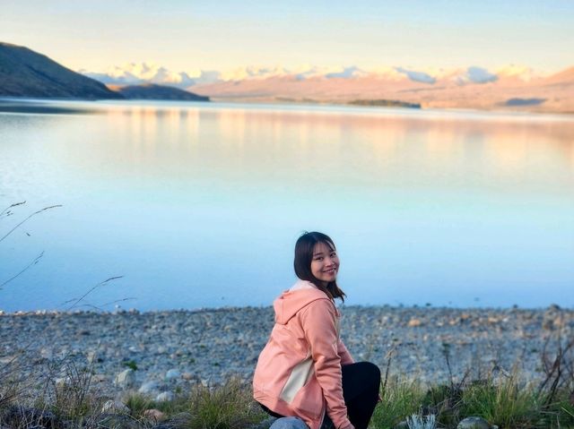 Golden Hour at Lake Tekapo: Reflections & Relaxation🌠