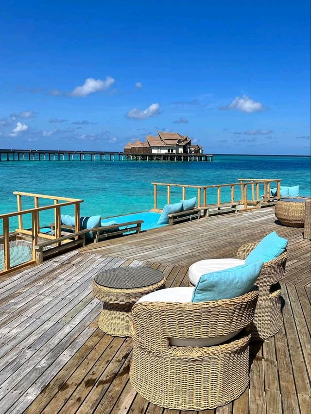 🌴 OZEN Life Maadhoo: A Maldives Masterpiece! 🐠✨