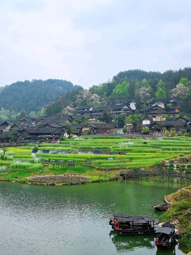 Hidden Gem in Guizhou: 乌江寨 – Just 90 Minutes from Chongqing!