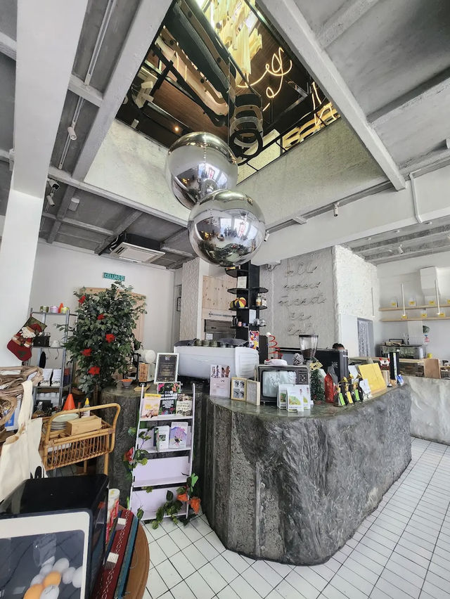 Creative Delights at Woo!, Kota Kinabalu