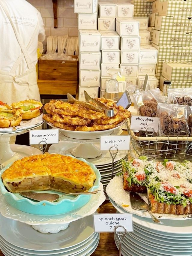 Ginger Bear Café – Cozy Pastry Heaven