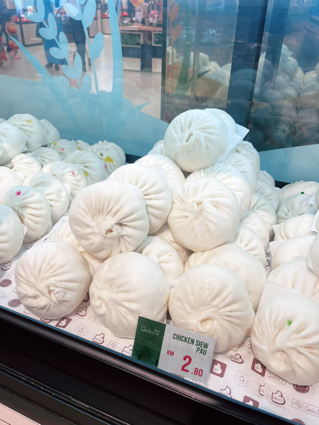 Farley Bakery Kuching – A Delightful Haven for Bakery and Dessert Lovers