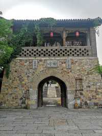 Gubei Water Town offers a unique