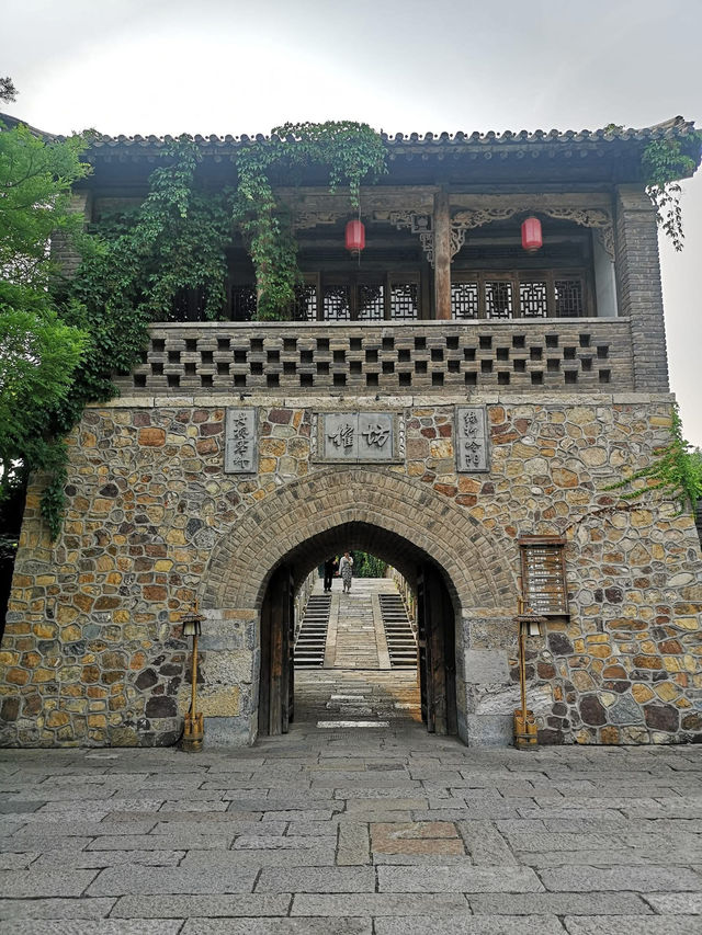 Gubei Water Town offers a unique