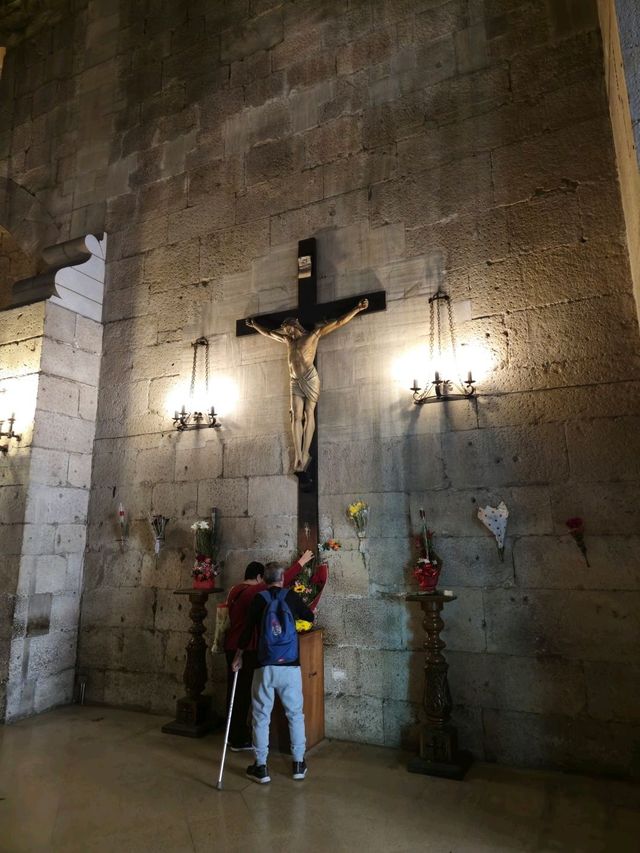 해외여행 칠레 산티아고의 작고 아름다운 교회 Santo Domingo Church