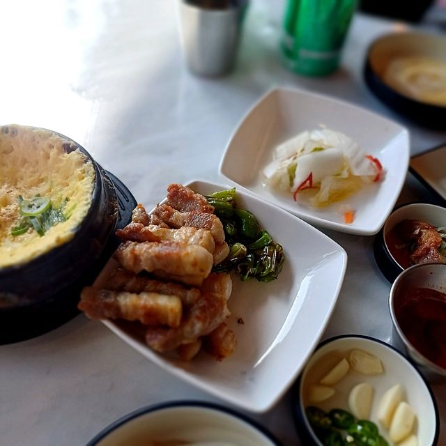 [🇰🇷ソウル・汝矣島] 伝統の味が光る名店ドヤクで楽しむ絶品サムギョプサルとテンジャンチゲ