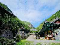 The Beauty of  Cheontaesa