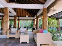 Nana Beach Hotel & Resort ชุมพร