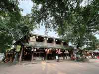 Huanglongxi Ancient Town Tourism Area (Northeast Gate)