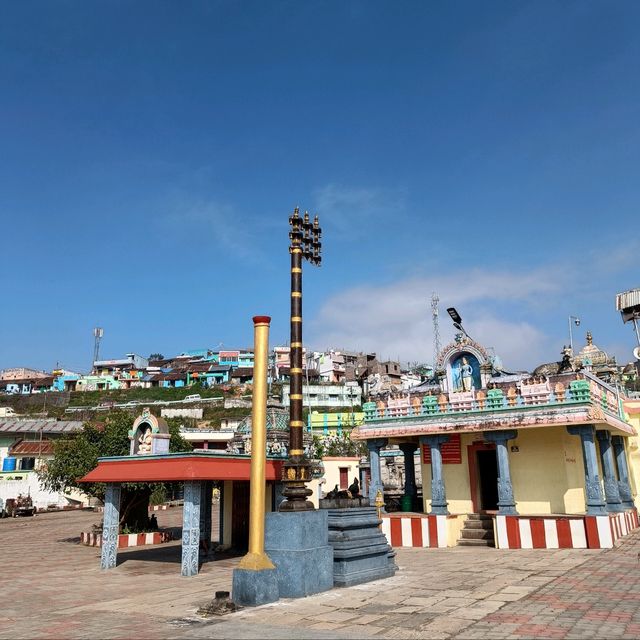 🛕 3000-Year-Old Poombarai Murugan Temple – A Timeless Watcher Over Kodaikanal's Hills