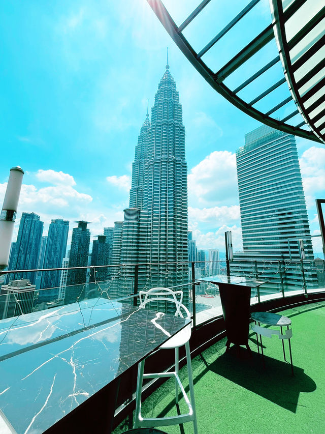 Envi Skydining: A Must-Try Sky Dining Experience with a Breathtaking KLCC View 