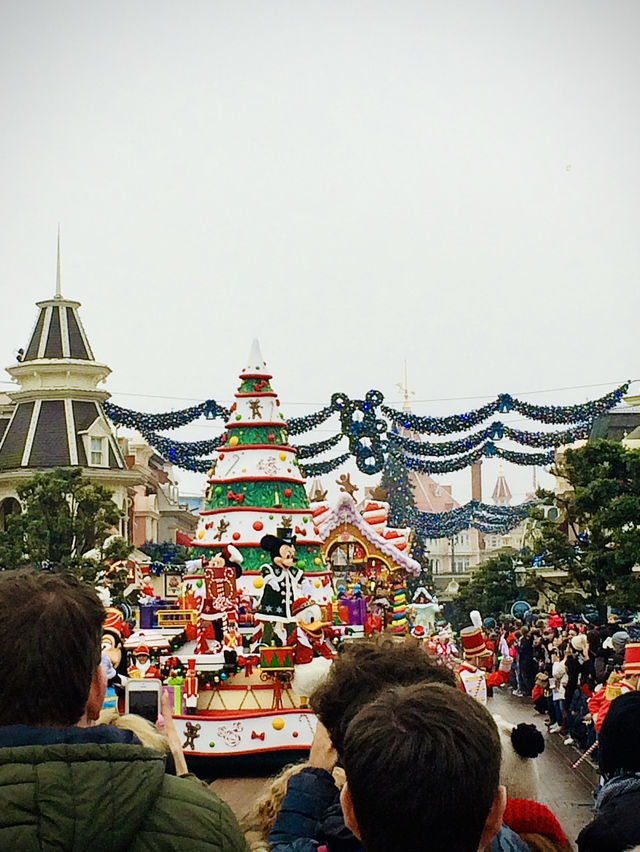 One Day in Disneyland Paris: Magic Meets French Flair